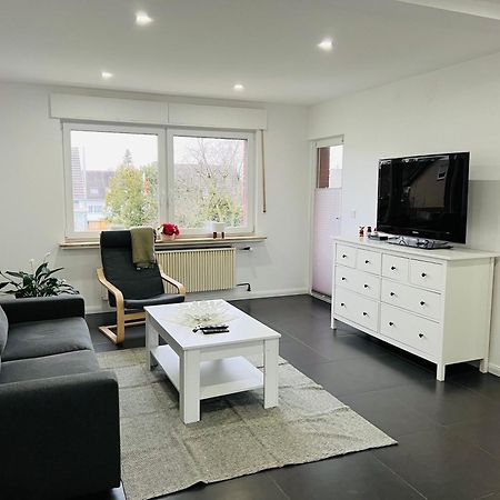 Elegante Apartment In Erftstadt Mit Balkon, Zentral, Bahnhof Nah, Phantasialand Bruehl Bei Cologne Exterior photo