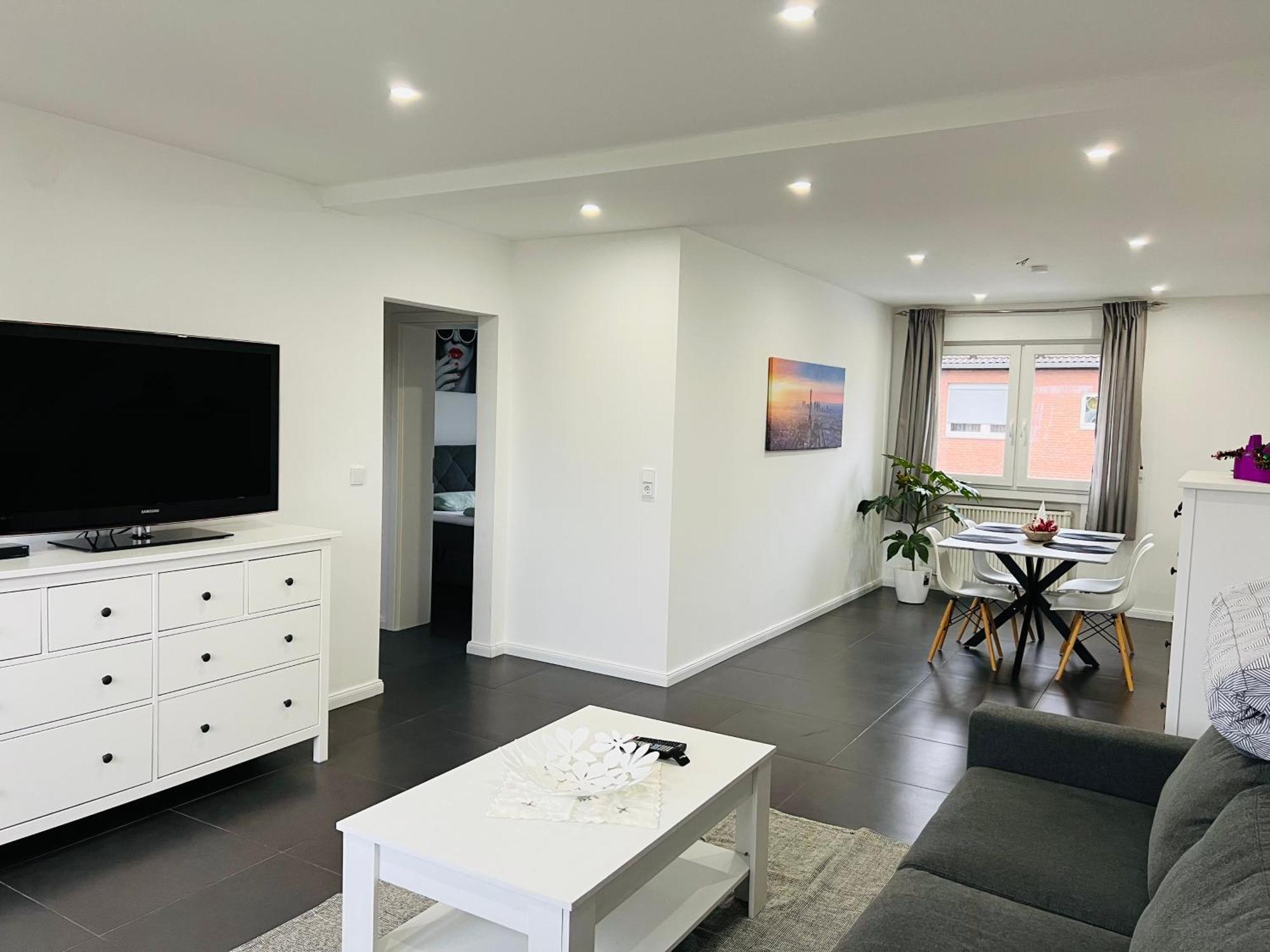 Elegante Apartment In Erftstadt Mit Balkon, Zentral, Bahnhof Nah, Phantasialand Bruehl Bei Cologne Exterior photo
